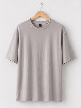 Men’s Short Sleeve Crew Neck T‑Shirt in Light Gray